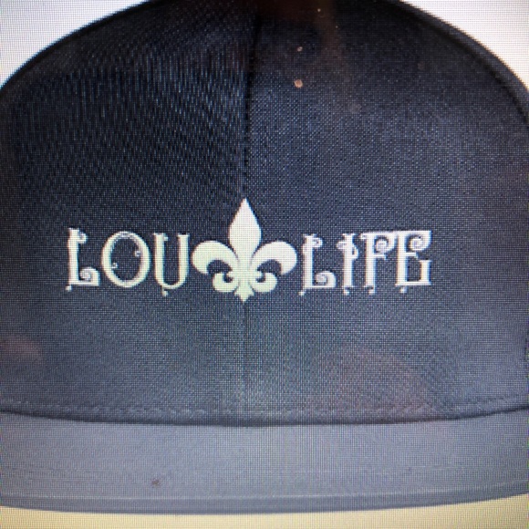 Meet your Posher, Debbie - Picture 6 of 6